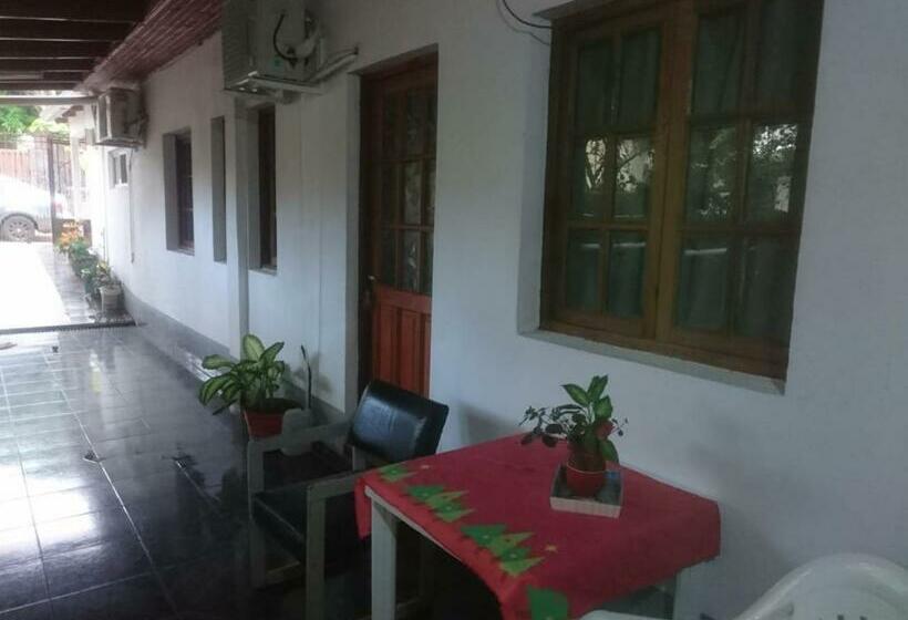 Pensionat Alojamiento De La Abu