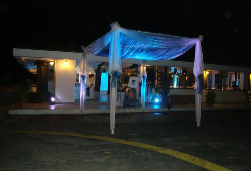 호텔 Sol Del Oriente Iquitos