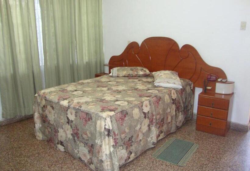 호텔 Sol Del Oriente Iquitos