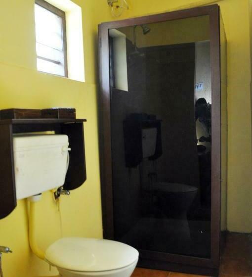 Lagoona Beach Resort, Kovalam