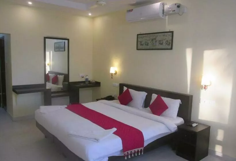 Lagoona Beach Resort, Kovalam