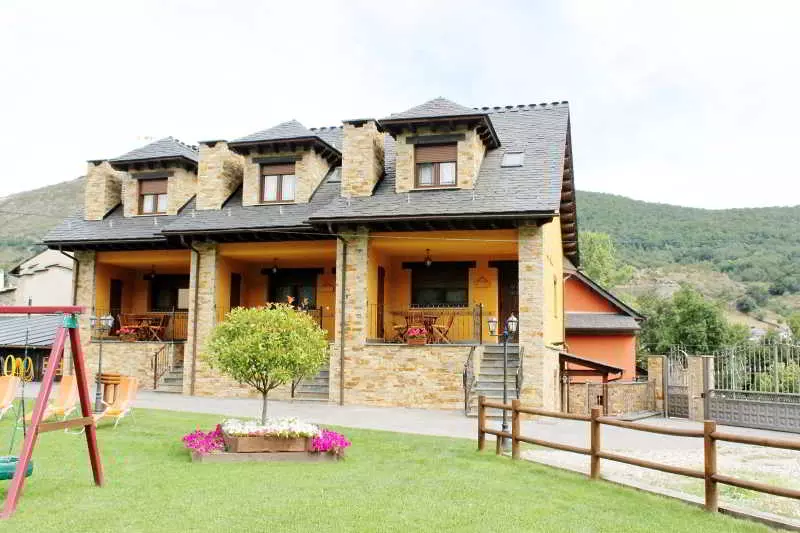 Apartamentos L'Abiseu