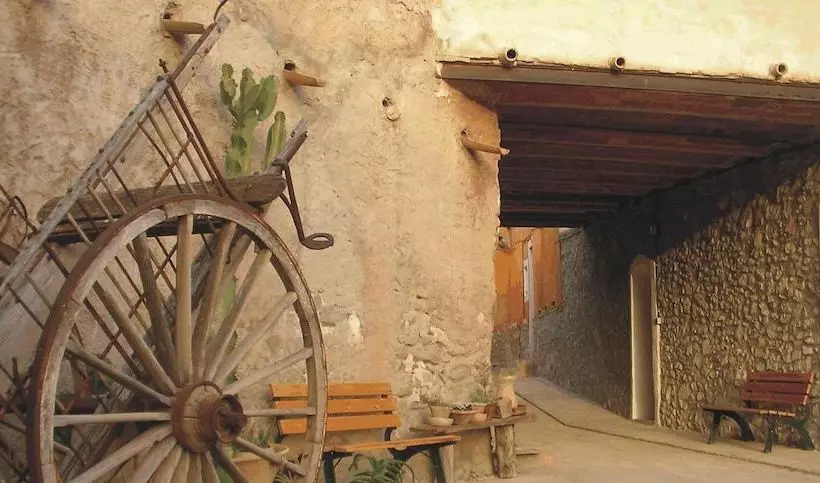 Apartamentos Rurales La Fabrica