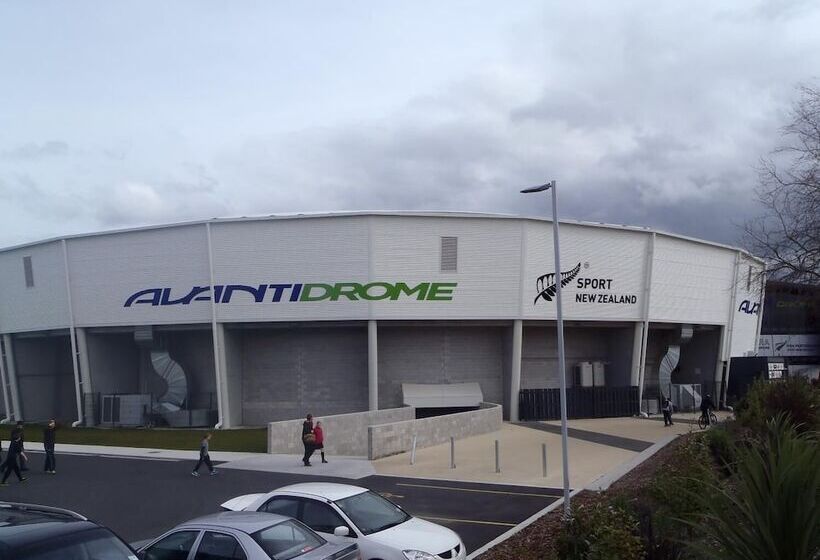 Cambrian Lodge Motel