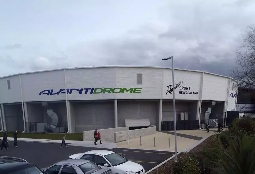 Cambrian Lodge Motel