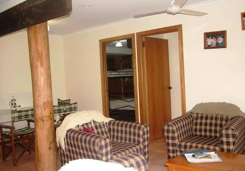 فندق Atherton Blue Gum