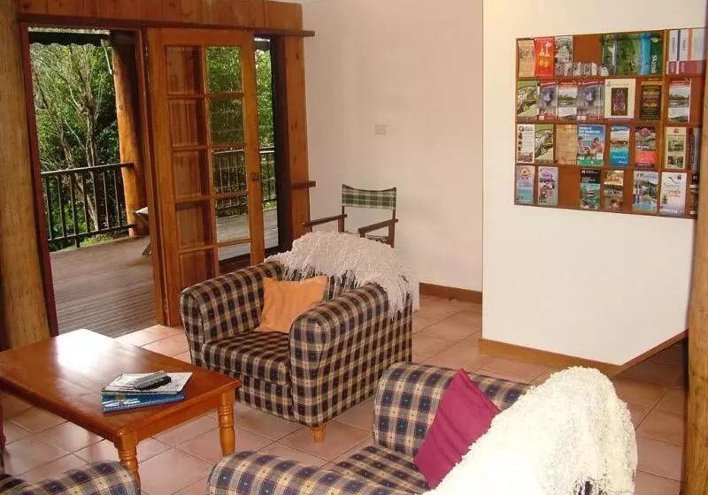 فندق Atherton Blue Gum