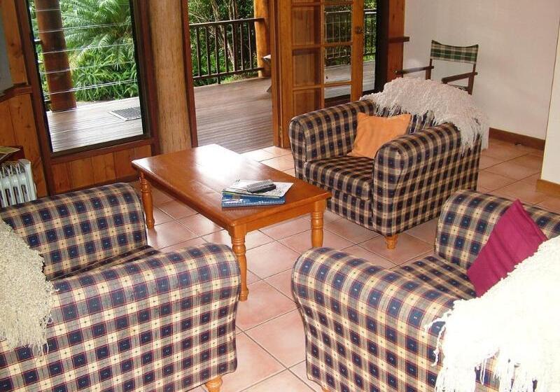 ホテル Atherton Blue Gum