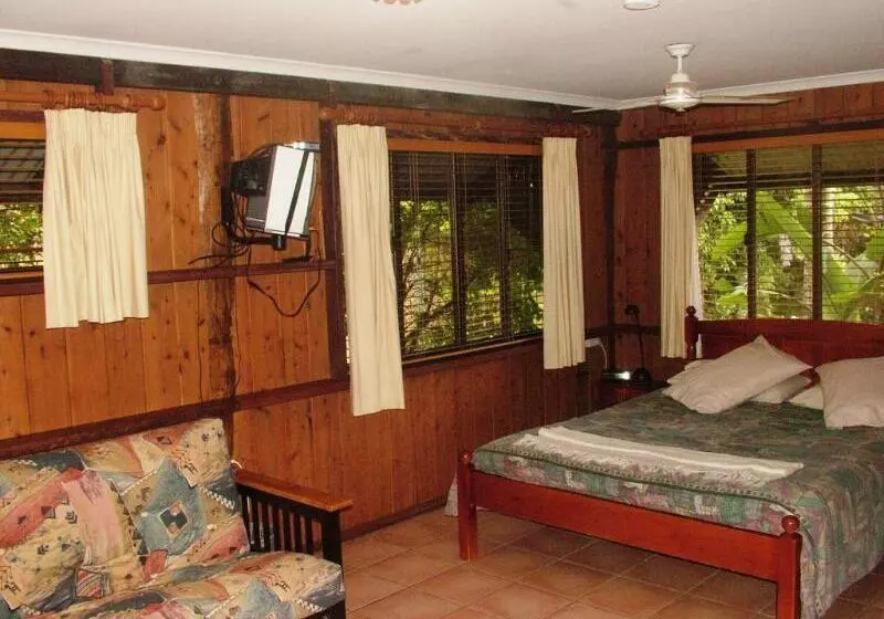 فندق Atherton Blue Gum