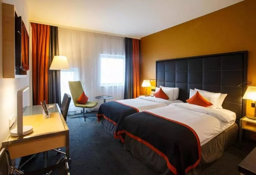 فندق Crowne Plaza St. Petersburg Airport, An Ihg