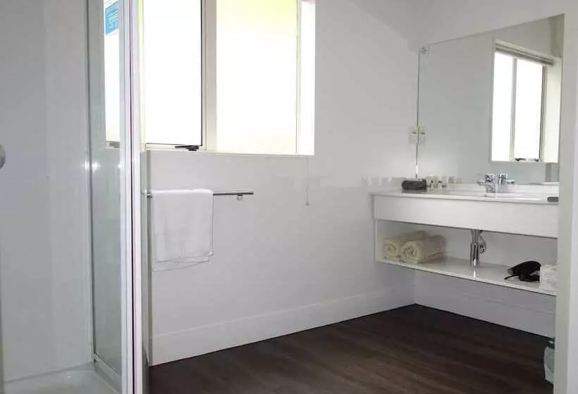 هتل Northwood Motor Lodge