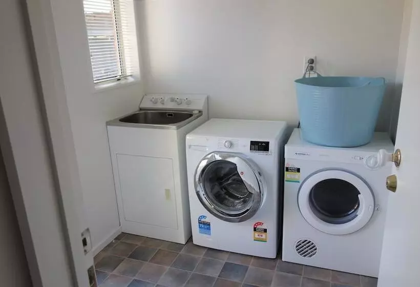 هتل Northwood Motor Lodge