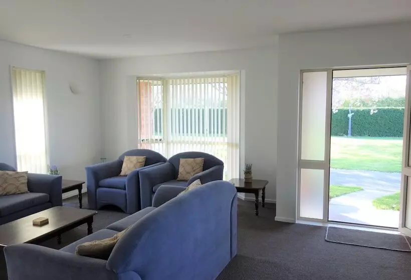 هتل Northwood Motor Lodge