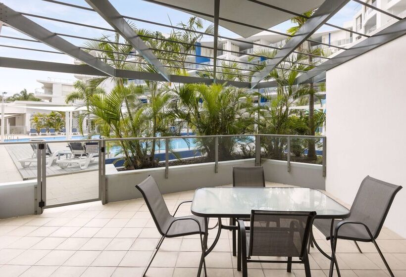 בית מלון כפרי Oaks Resort & Spa Hervey Bay