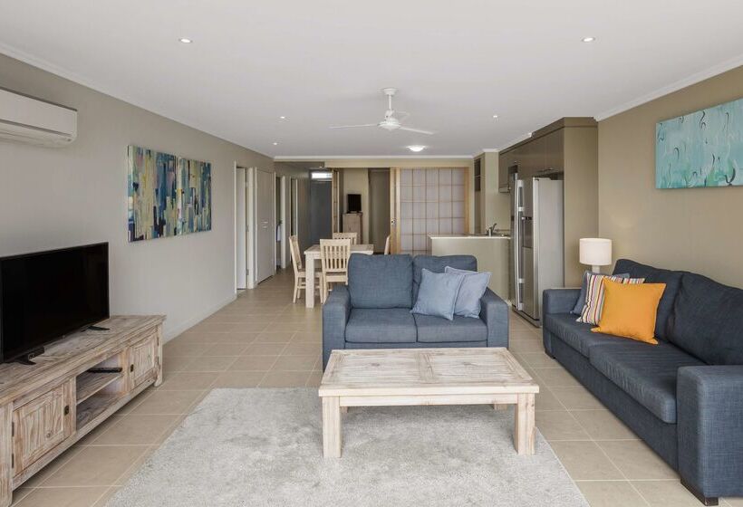 בית מלון כפרי Oaks Resort & Spa Hervey Bay