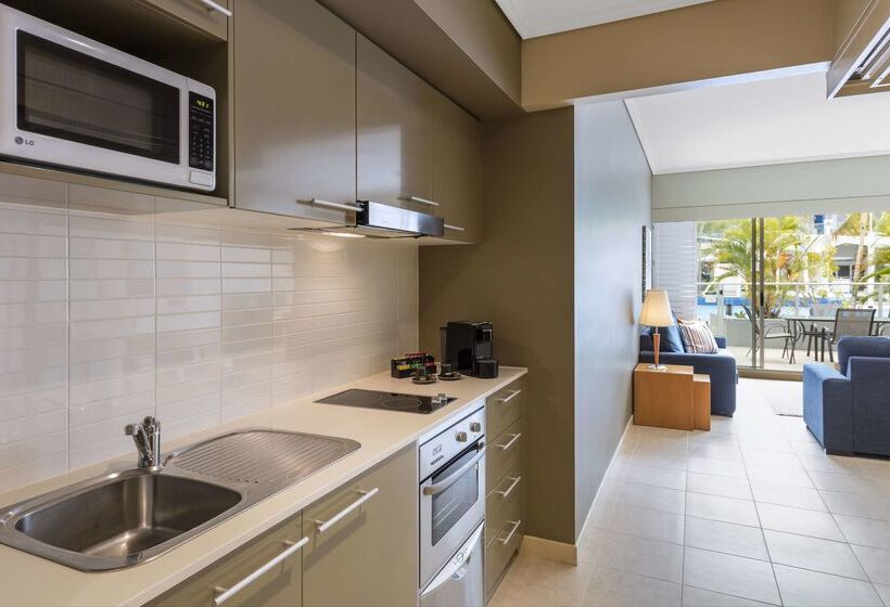 בית מלון כפרי Oaks Resort & Spa Hervey Bay