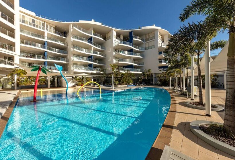 בית מלון כפרי Oaks Resort & Spa Hervey Bay