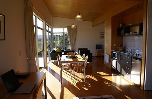 Hotel Riverside Matakana