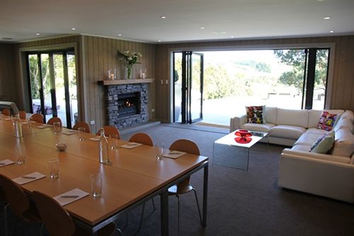 Hotel Riverside Matakana