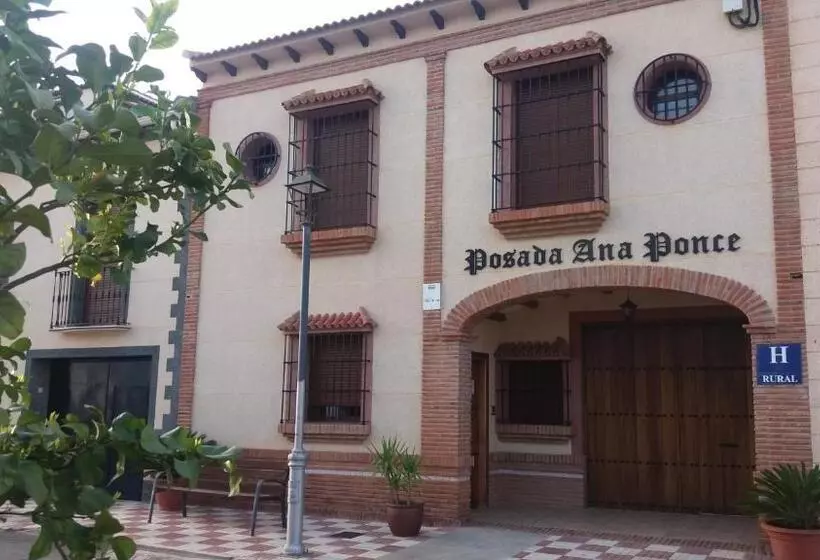 בית מלון כפרי Posada Ana Ponce