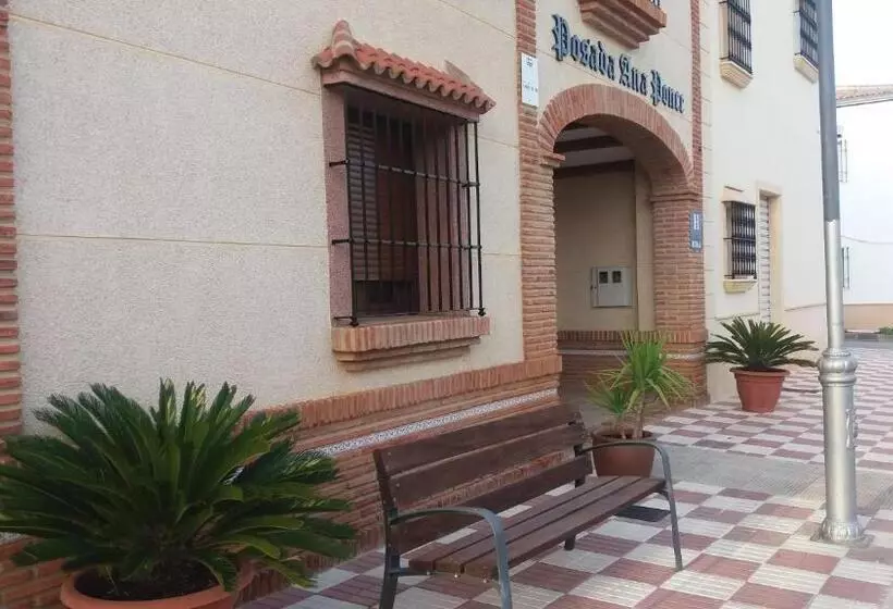 בית מלון כפרי Posada Ana Ponce