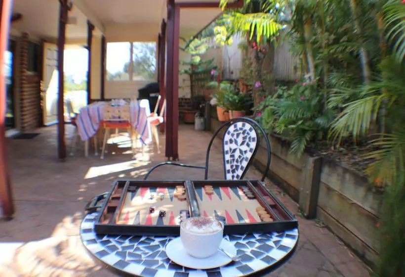 בית מלון כפרי Ruskin House @ Bbsc