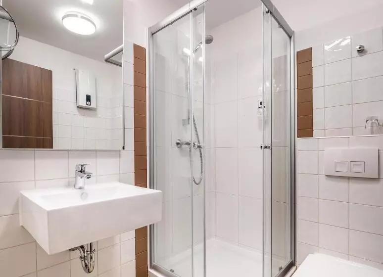 هتل Schroeders City Style