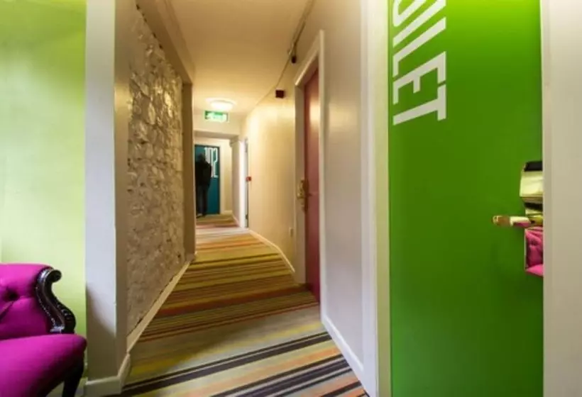 酒店 Snoozles Quay Street Tourist Hostel