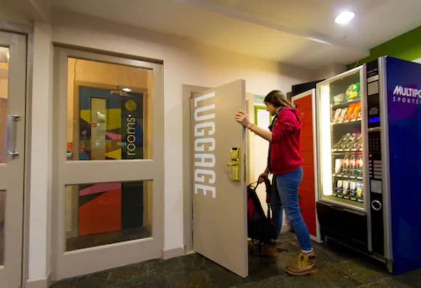 酒店 Snoozles Quay Street Tourist Hostel