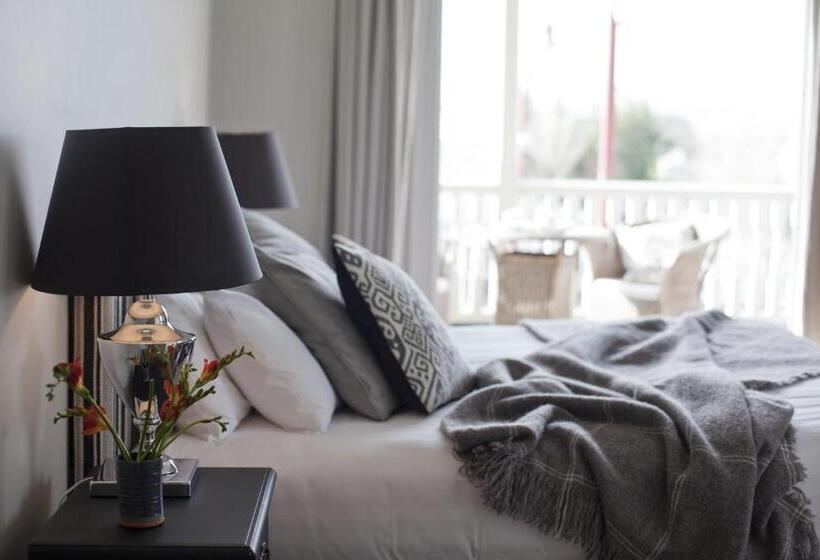 בית מלון כפרי The Martinborough