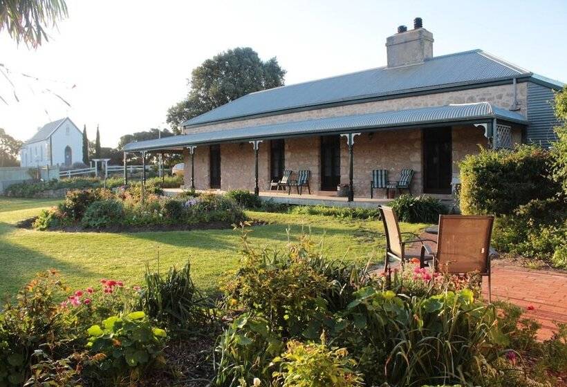 Robe House Heritage Accommodation