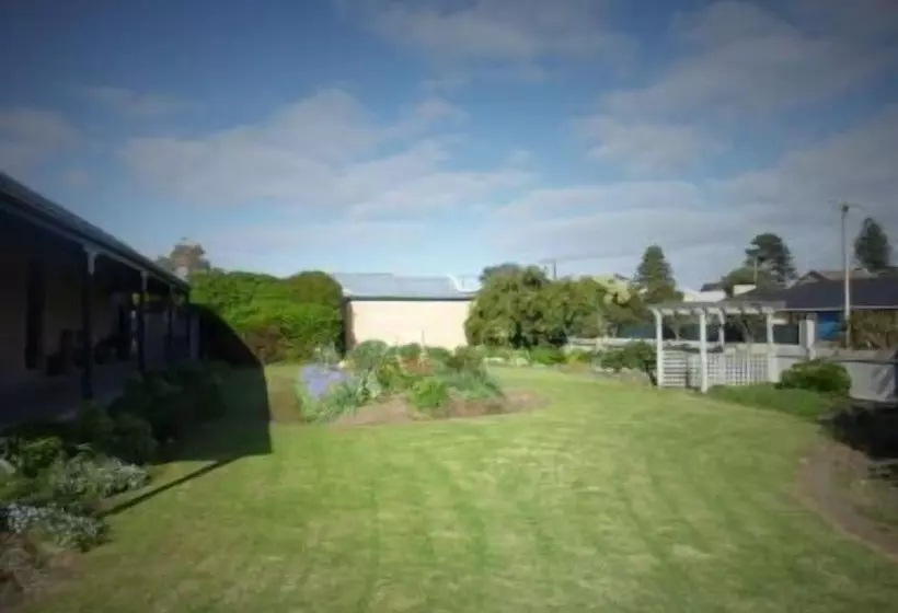 Robe House Heritage Accommodation