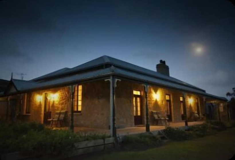 Robe House Heritage Accommodation