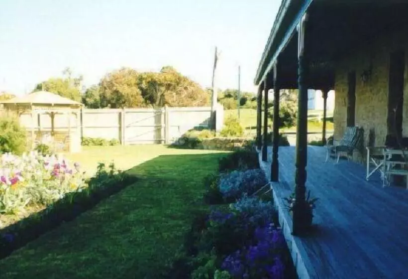 Robe House Heritage Accommodation