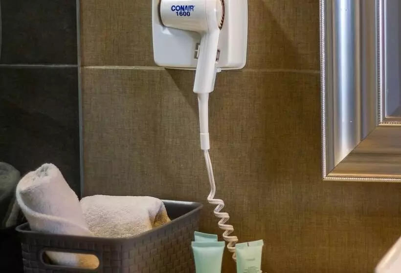 The Yellow By Dot Boutique