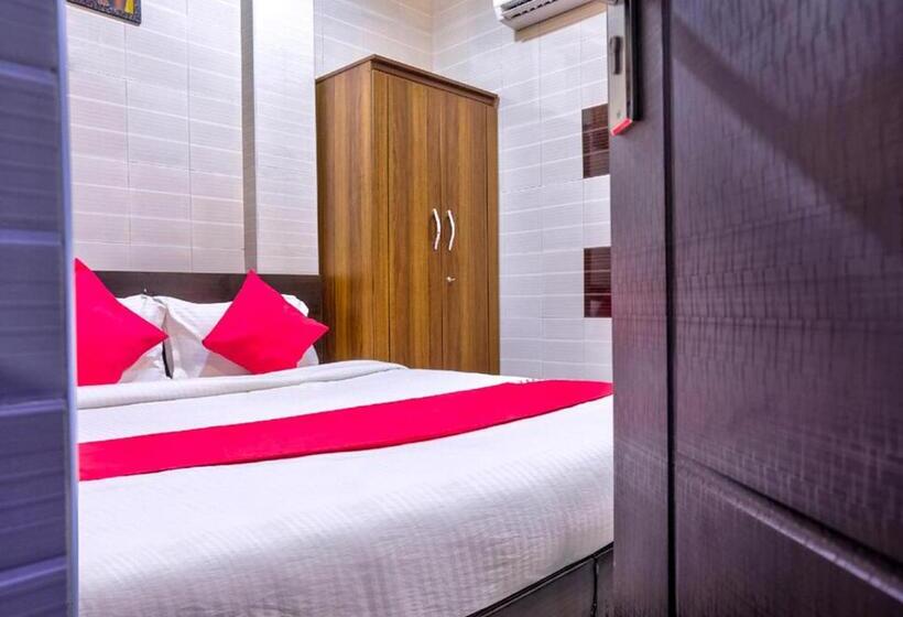 Hotel Chellam Residency