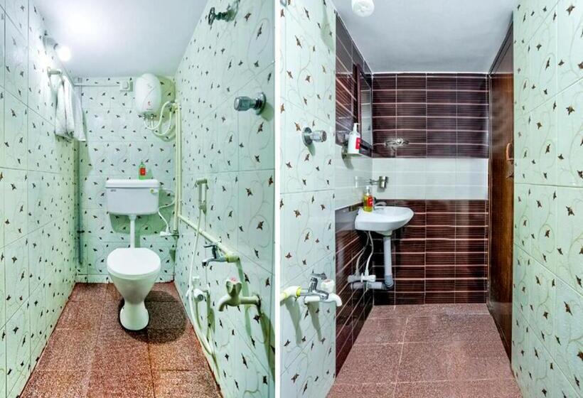 Hotel Chellam Residency