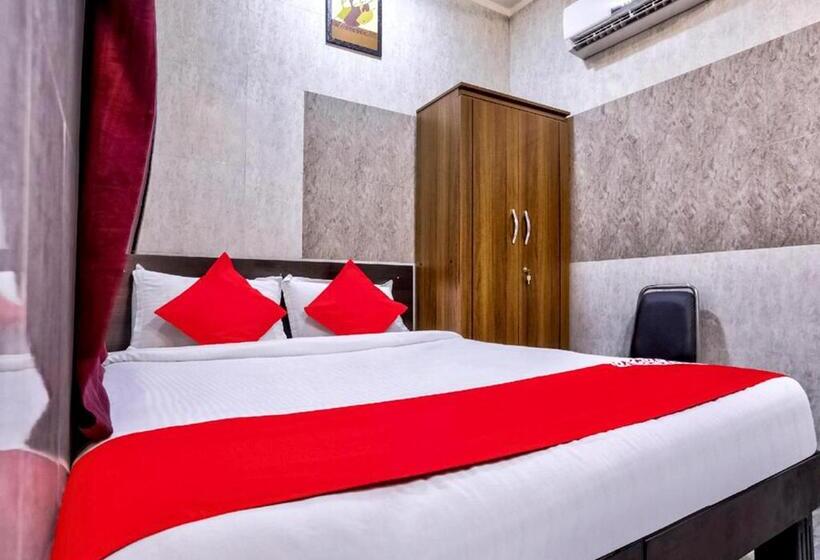 Hotel Chellam Residency