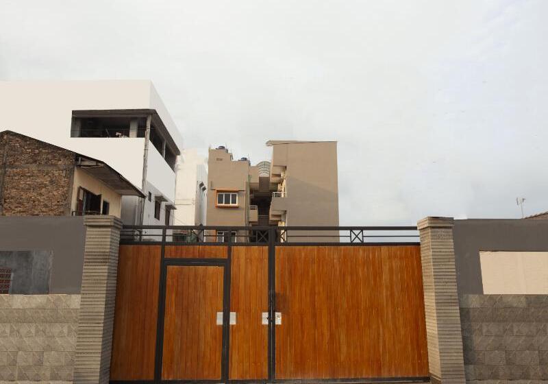 Hotel Dinda Residence By Oyo Rooms