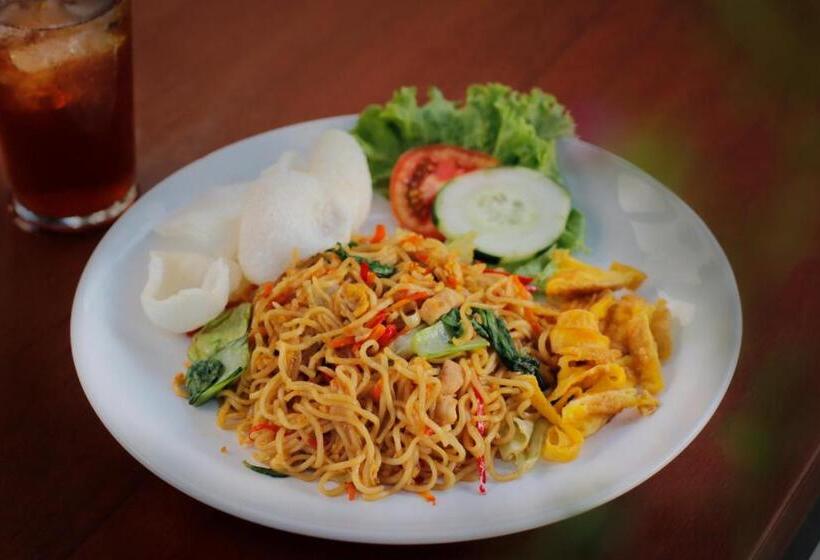 هتل Bingin Lodge Uluwatu