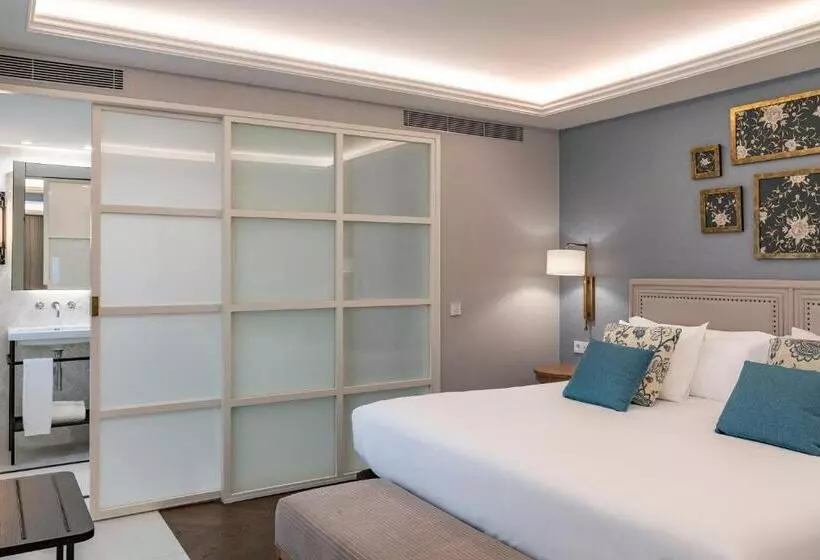 Hotelli Vincci Molviedro