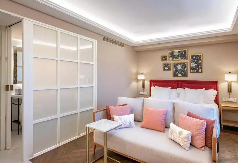 Hotelli Vincci Molviedro