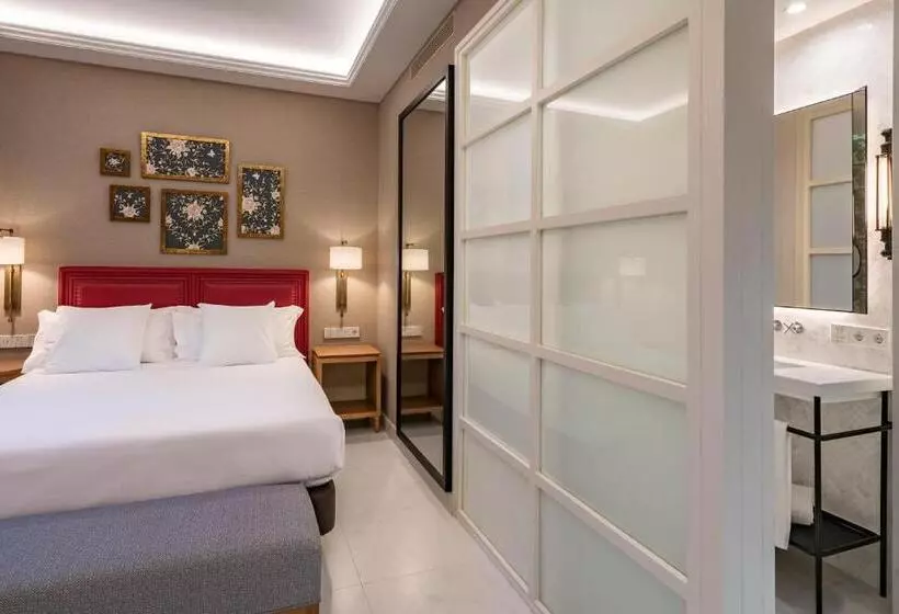 Hotelli Vincci Molviedro