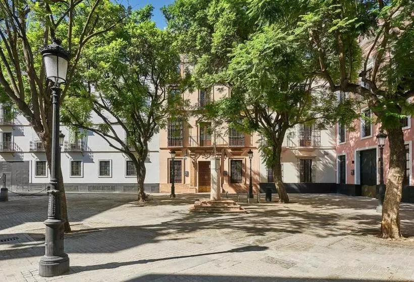 Hotelli Vincci Molviedro