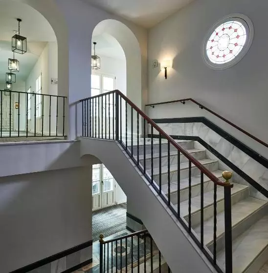 Hotelli Vincci Molviedro