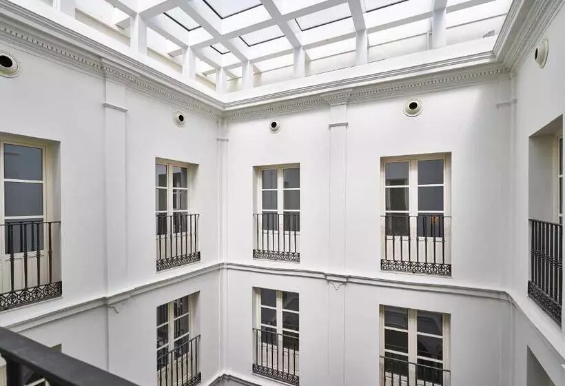 Hotelli Vincci Molviedro