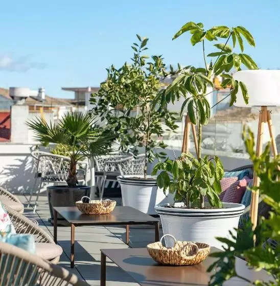 Hotelli Vincci Molviedro