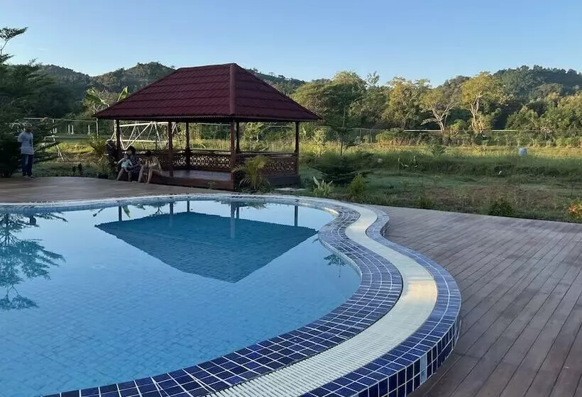 Raffles Inn Labuan Bajo