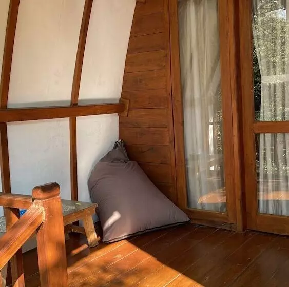 Raffles Inn Labuan Bajo