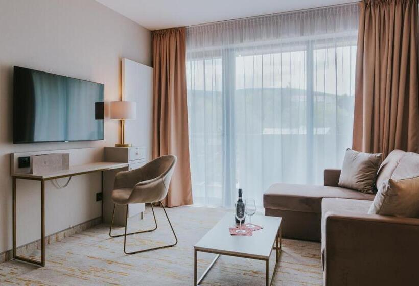 Five Seasons Szklarska Poręba